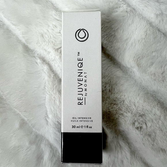 Hair | Rejuvenique Oil Treatment | Poshmark